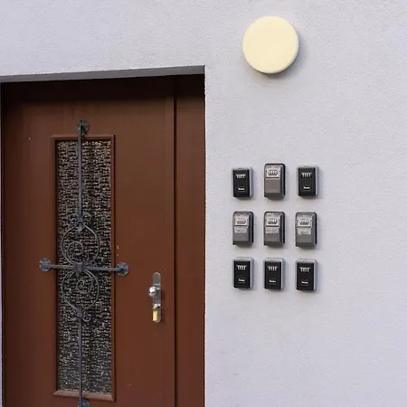 Betweenlakes Grd Floor East Appartamento *